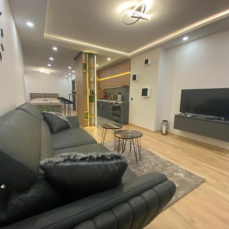 Dv13 Luxury Suite Sofia Center Buitenkant foto