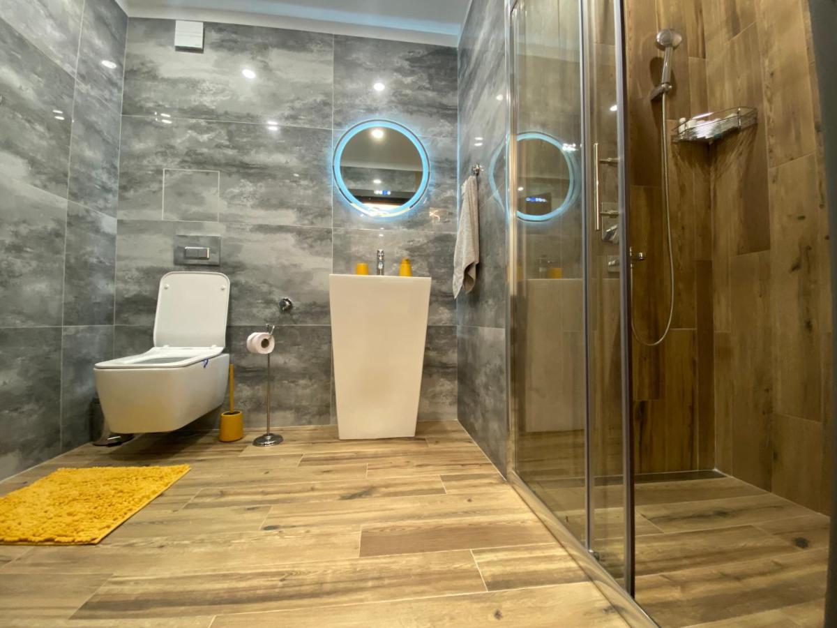 Dv13 Luxury Suite Sofia Center Buitenkant foto
