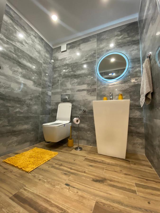 Dv13 Luxury Suite Sofia Center Buitenkant foto